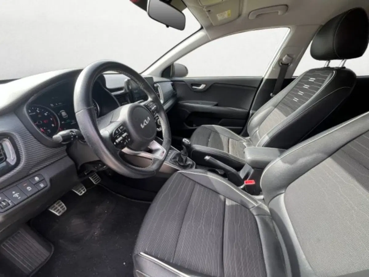 Kia Stonic usata a Udine (10)