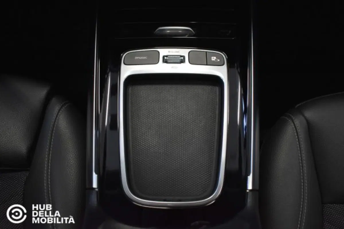 Mercedes-Benz GLA SUV usata a Perugia (12)