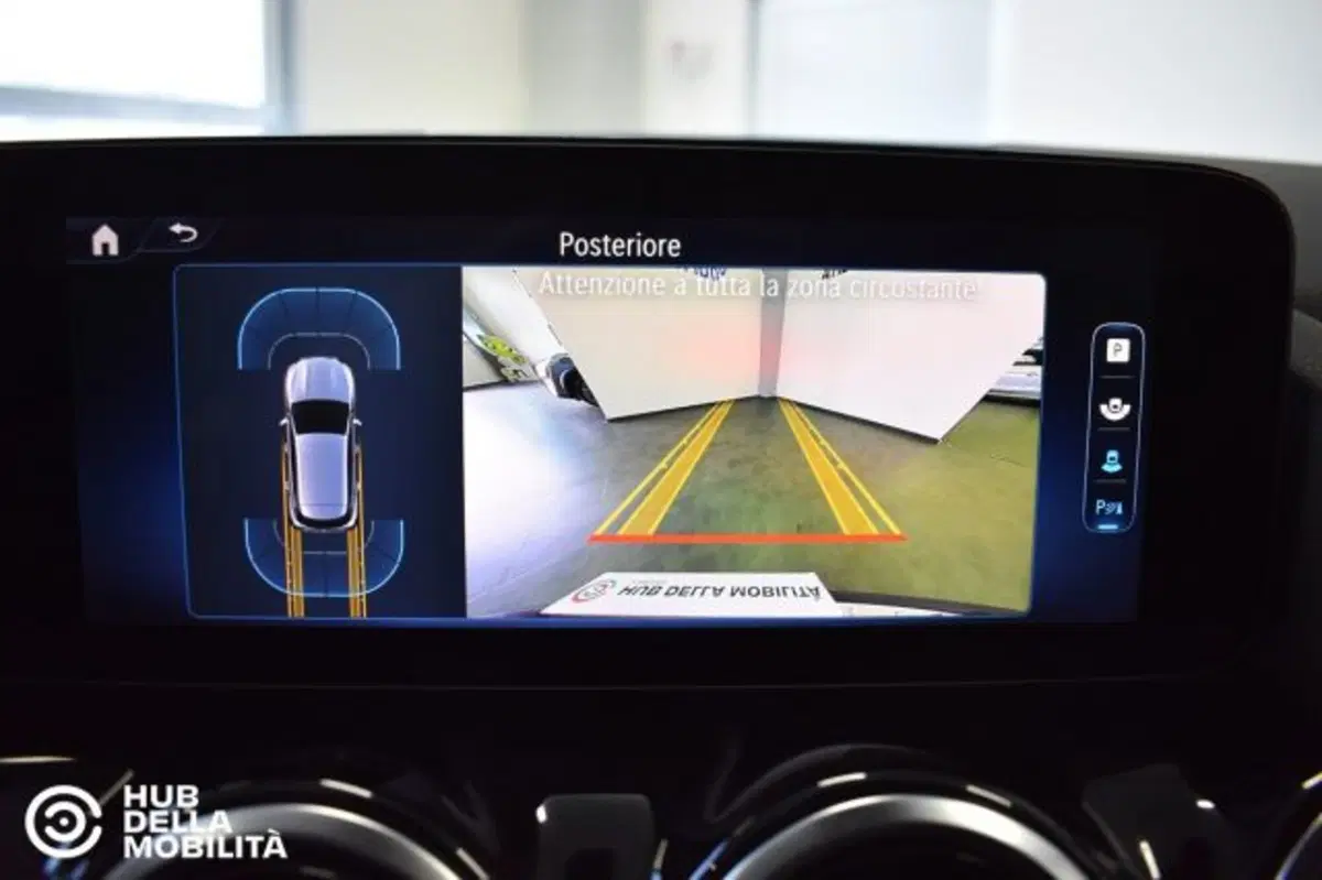Mercedes-Benz GLA SUV usata a Perugia (15)