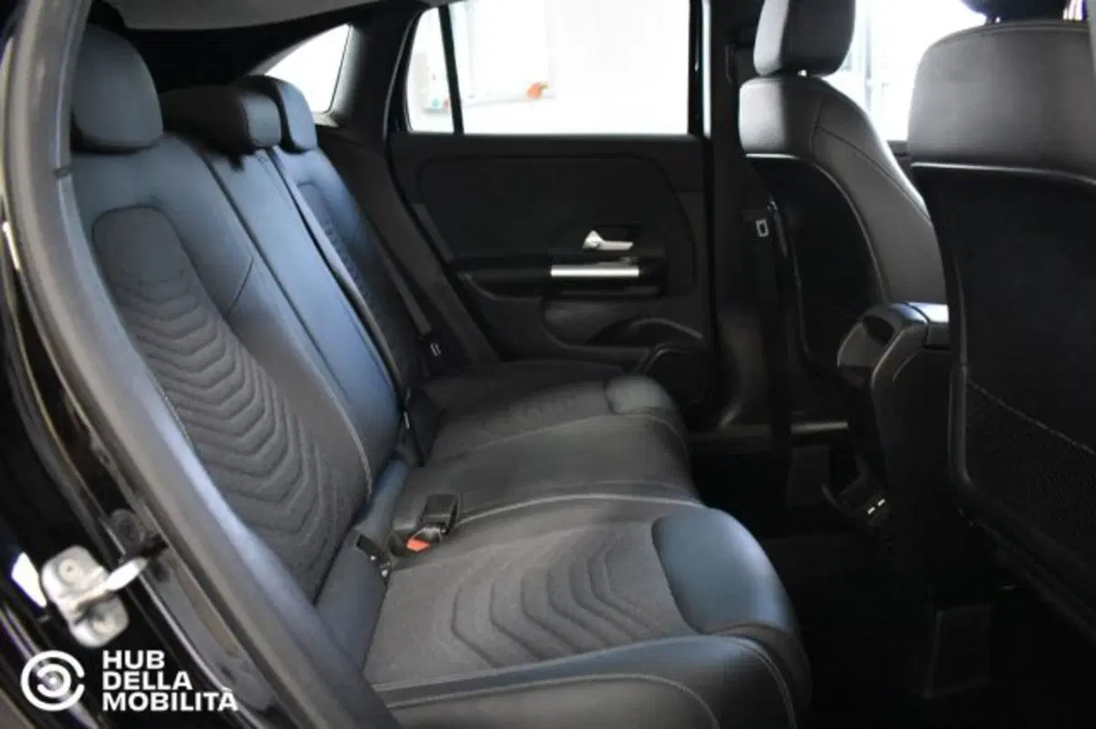 Mercedes-Benz GLA SUV usata a Perugia (18)