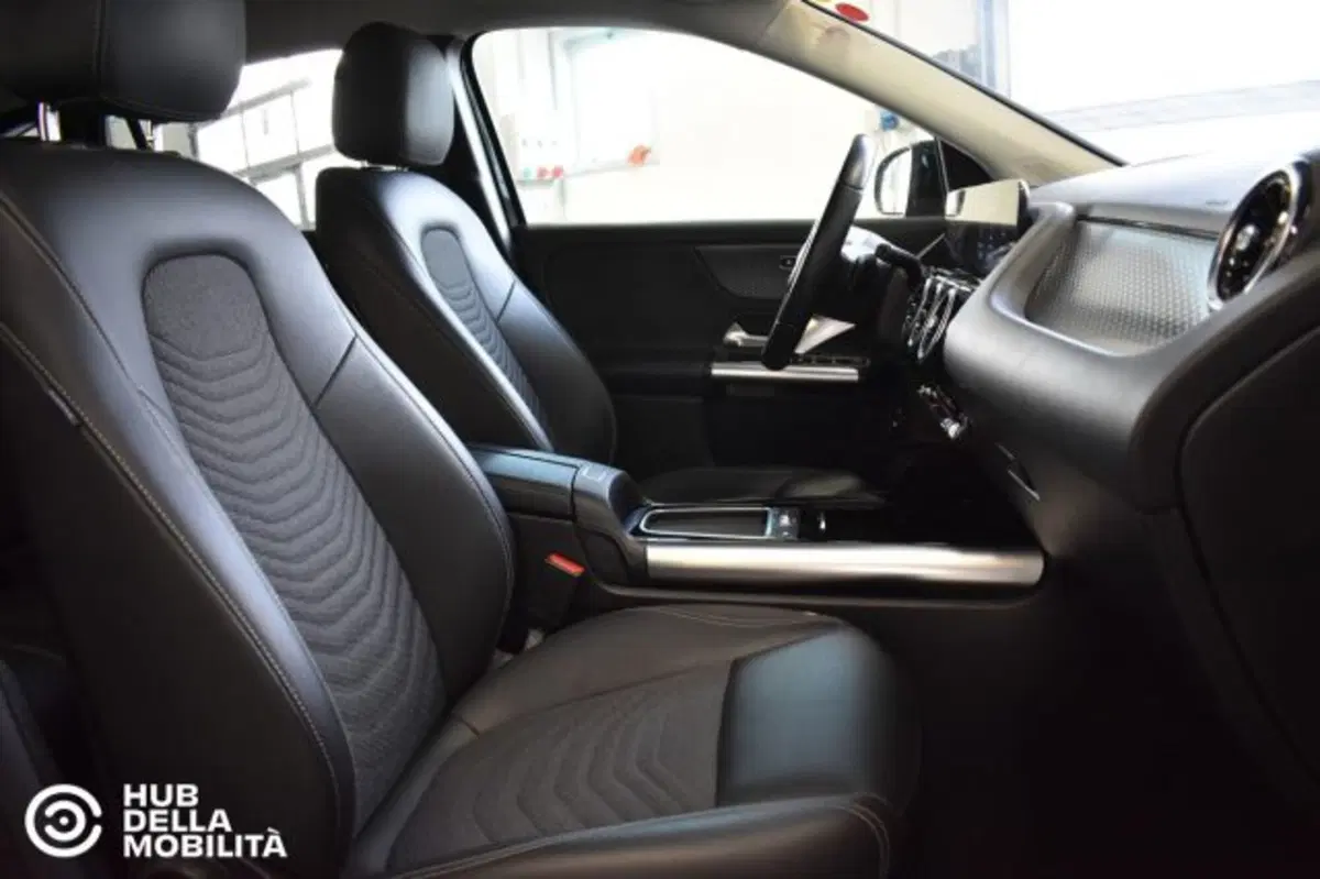 Mercedes-Benz GLA SUV usata a Perugia (19)