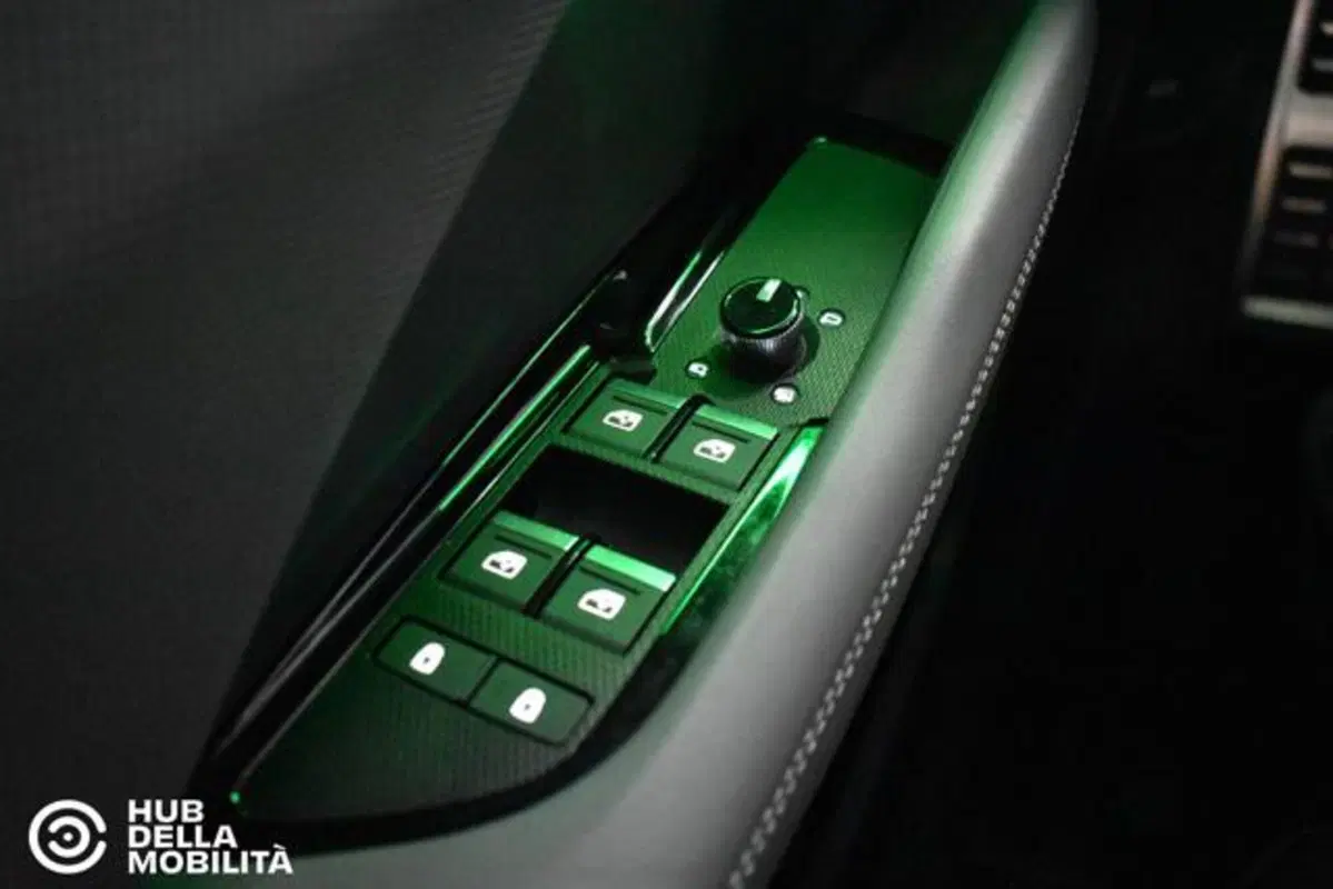Audi Q3 Sportback usata a Perugia (18)