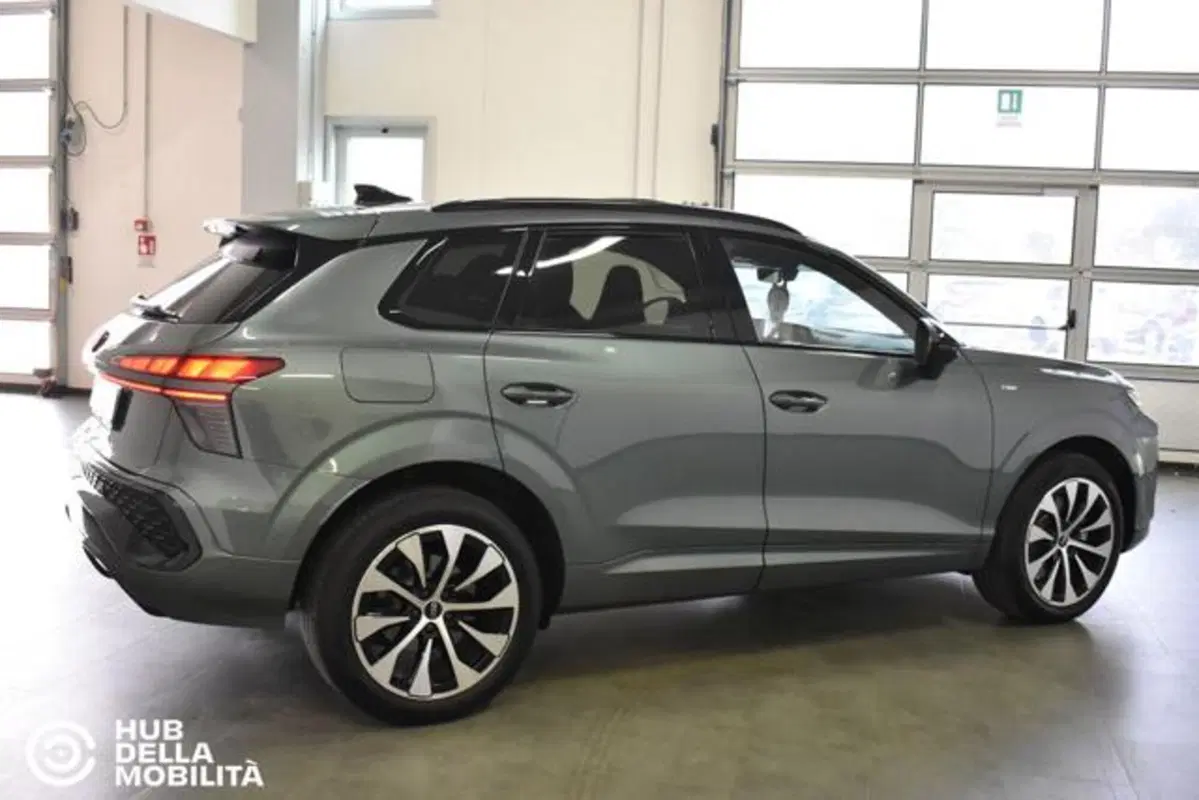 Audi Q3 Sportback usata a Perugia (6)