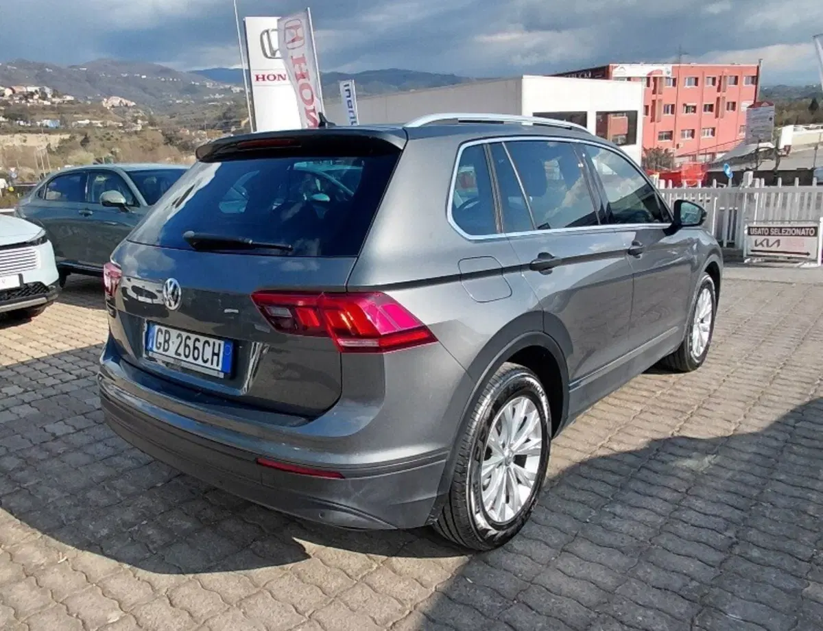Volkswagen Tiguan usata a Cosenza (4)