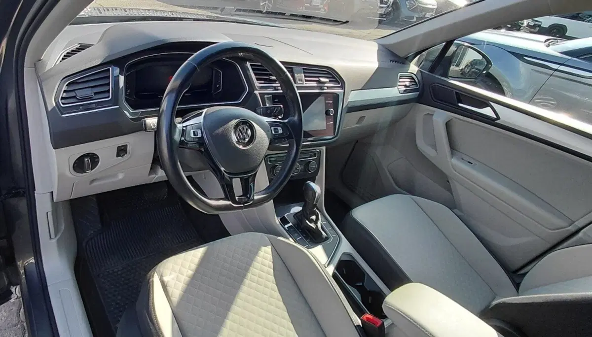 Volkswagen Tiguan usata a Cosenza (8)