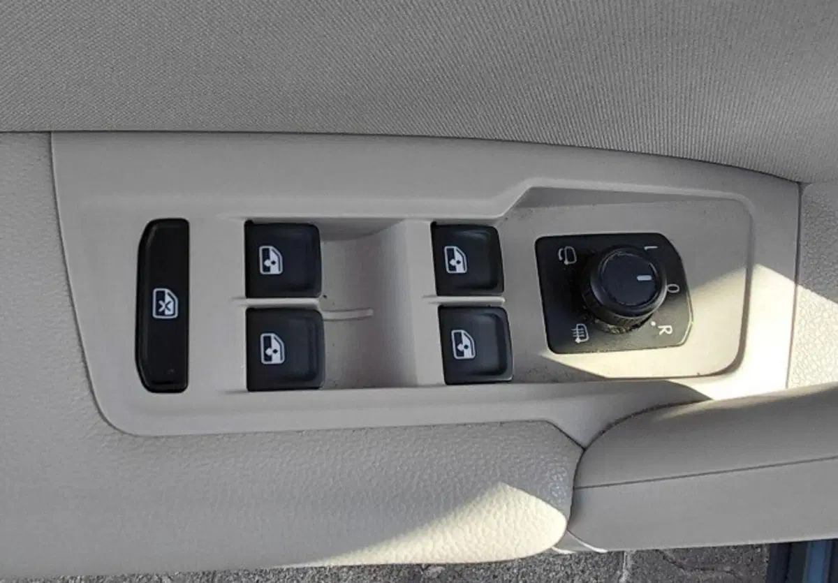 Volkswagen Tiguan usata a Cosenza (9)