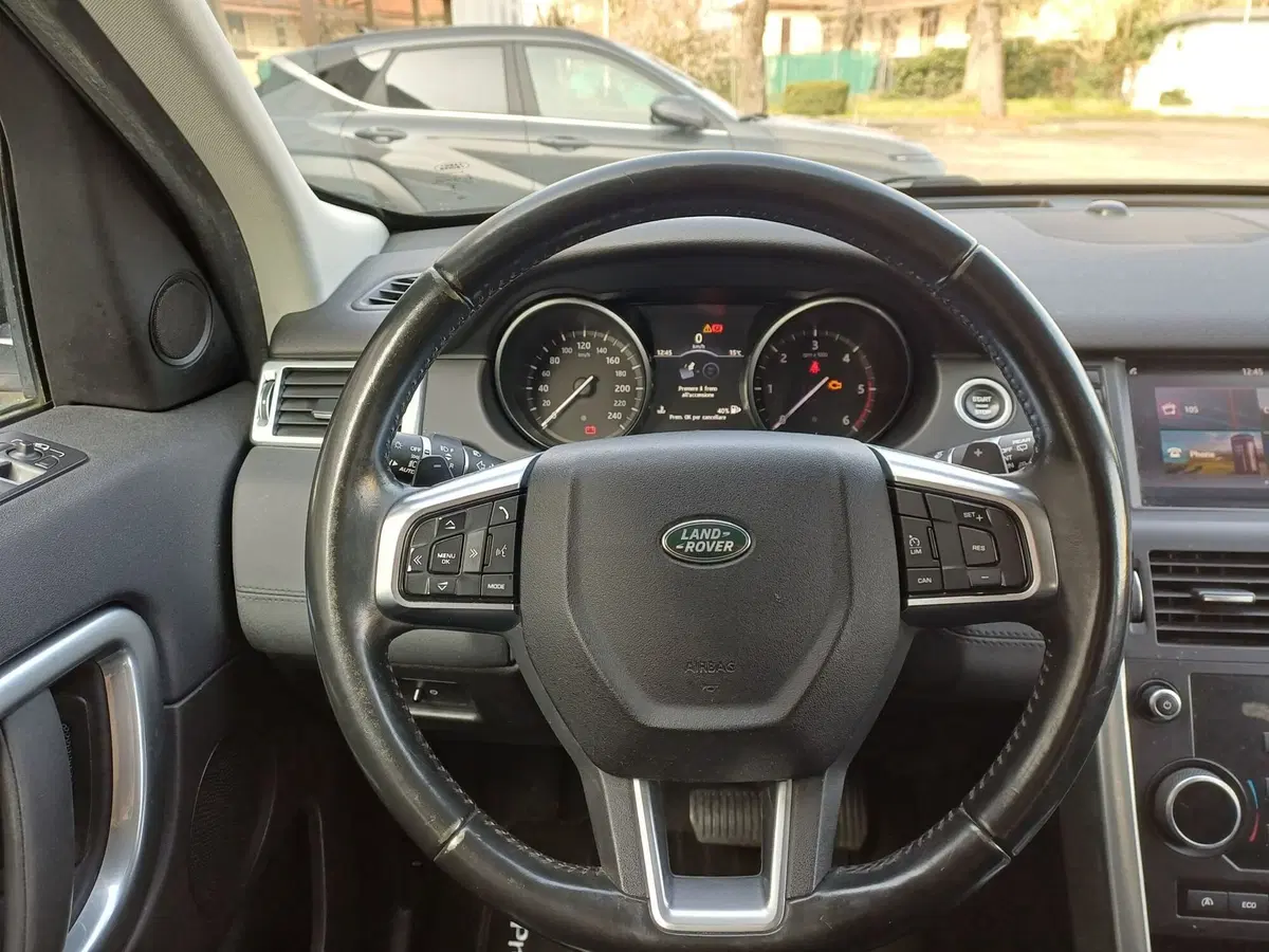 Land Rover Discovery Sport usata a Alessandria (11)