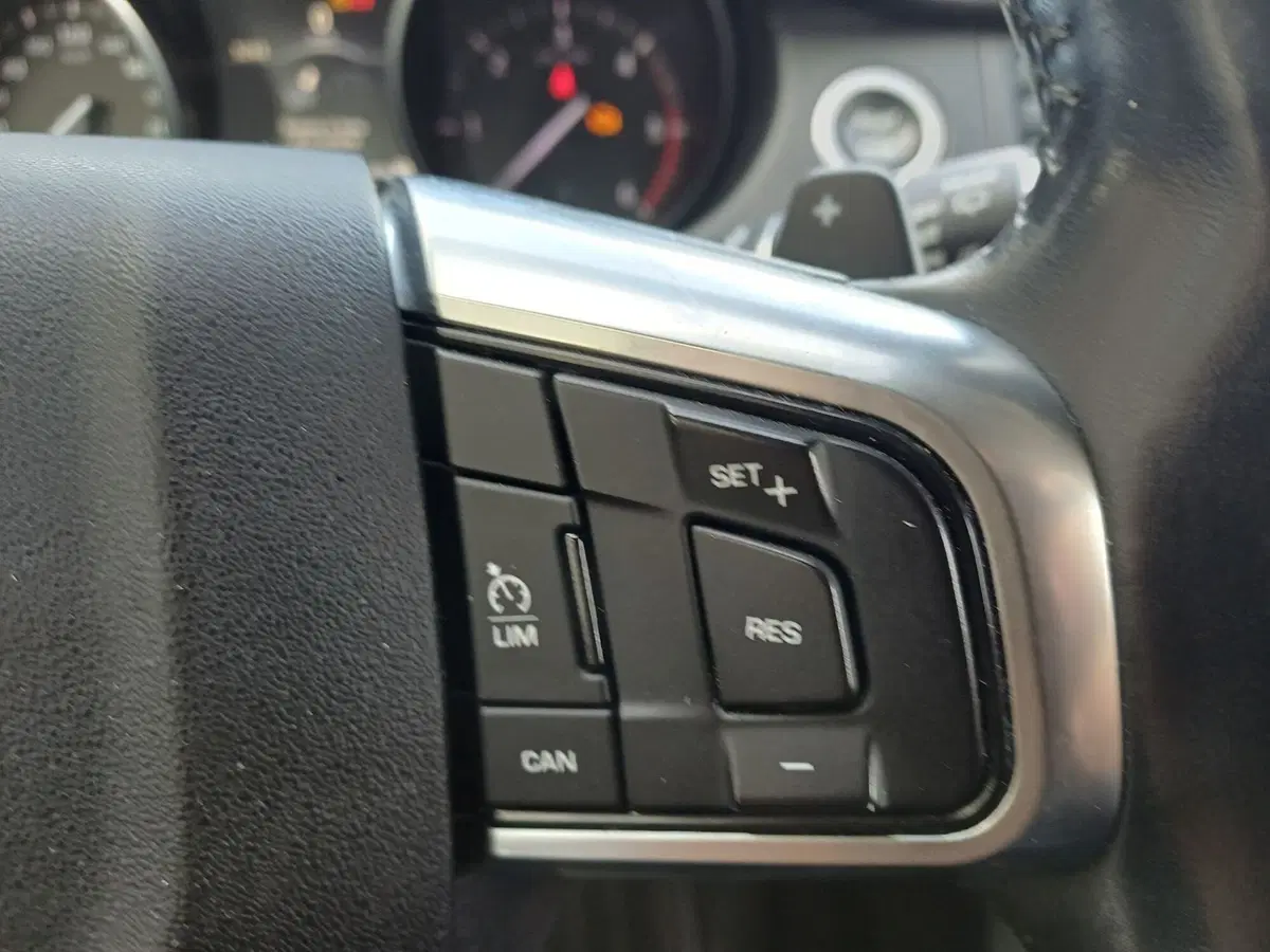 Land Rover Discovery Sport usata a Alessandria (13)