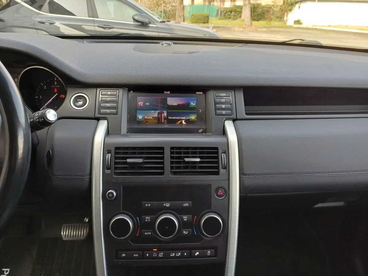 Land Rover Discovery Sport usata a Alessandria (15)