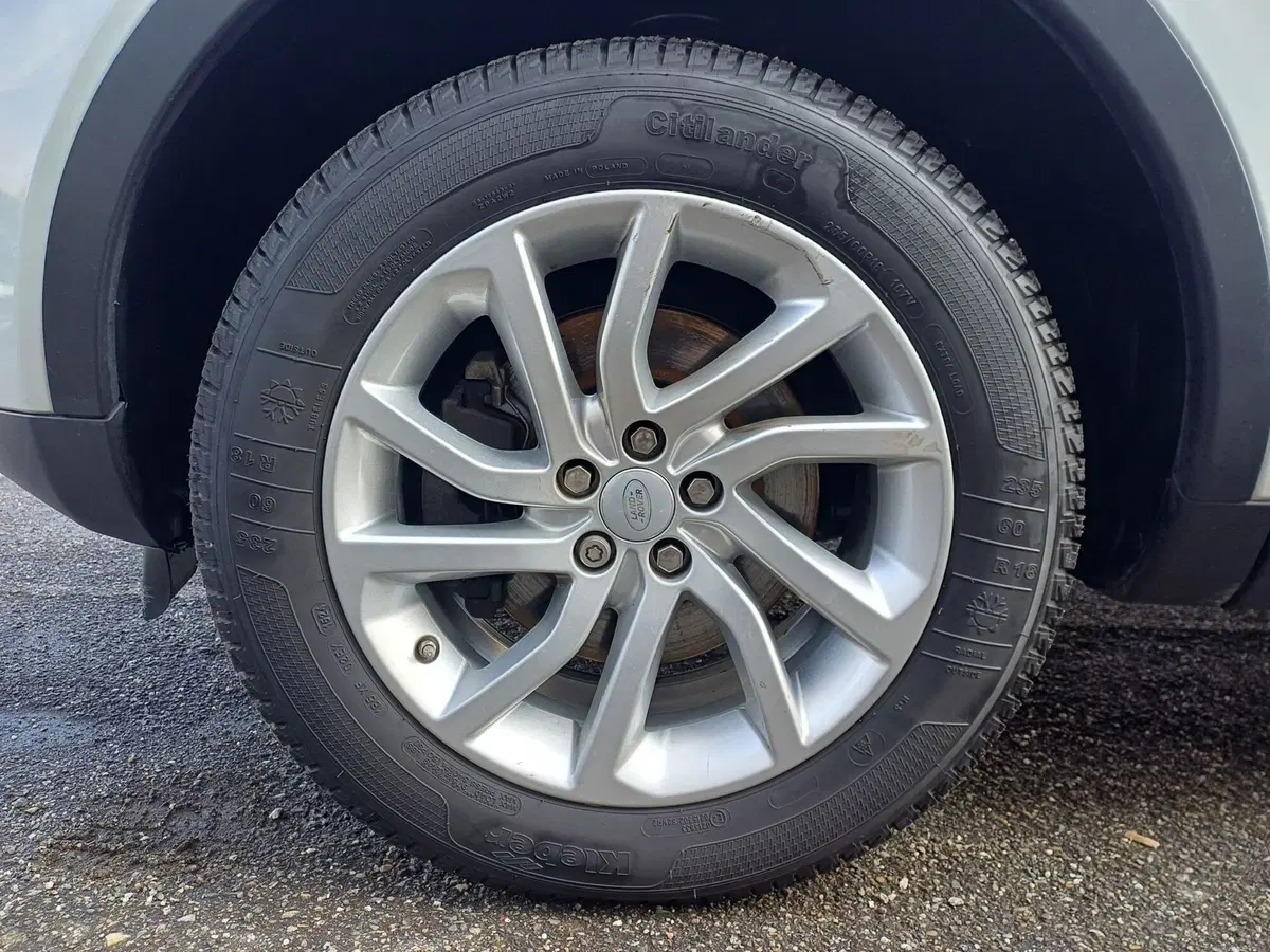 Land Rover Discovery Sport usata a Alessandria (17)