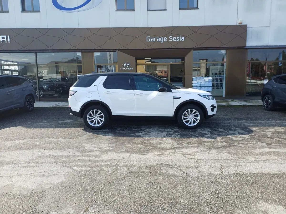Land Rover Discovery Sport usata a Alessandria (2)