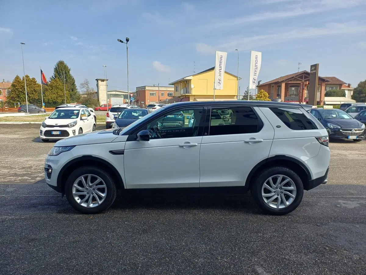 Land Rover Discovery Sport usata a Alessandria (4)