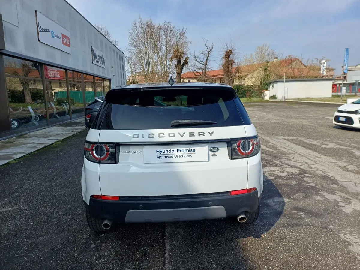 Land Rover Discovery Sport usata a Alessandria (5)