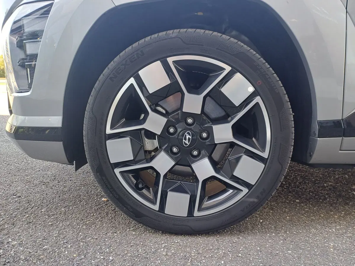Hyundai Kona nuova a Alessandria (15)