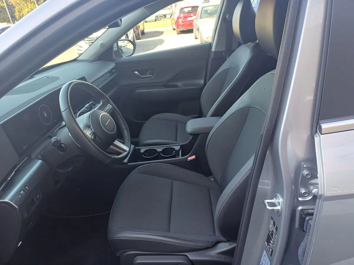 Hyundai Kona nuova a Alessandria (9)
