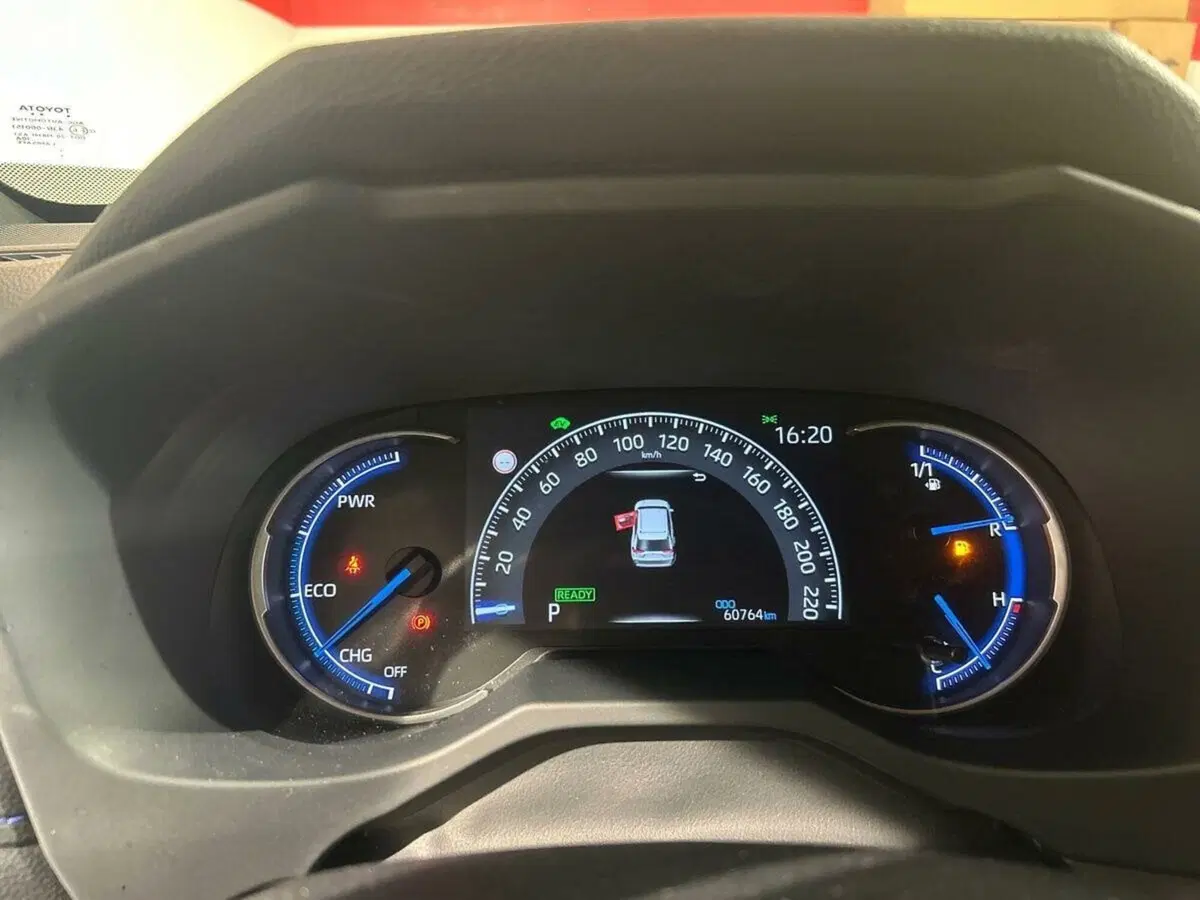 Toyota Rav4 usata a Lecco (10)