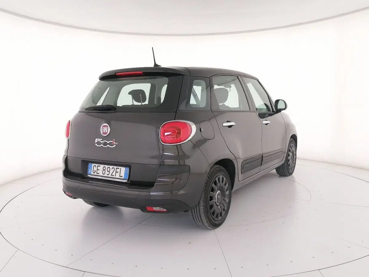 Fiat 500L usata a Roma (2)