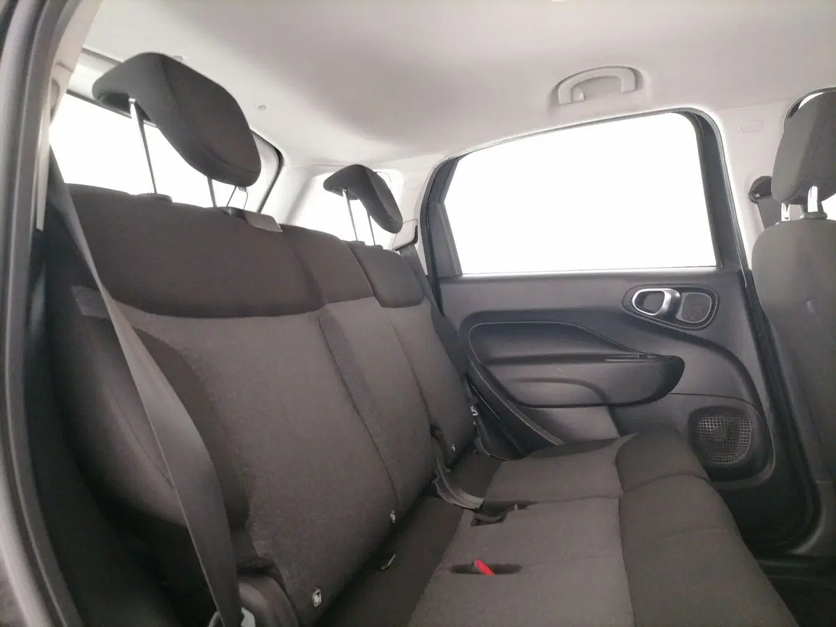 Fiat 500L usata a Roma (8)