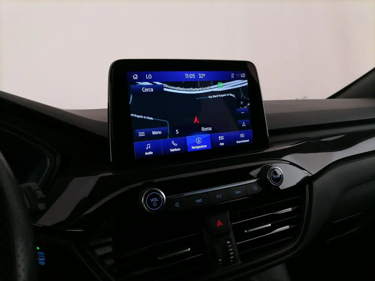 Ford Kuga usata a Roma (18)