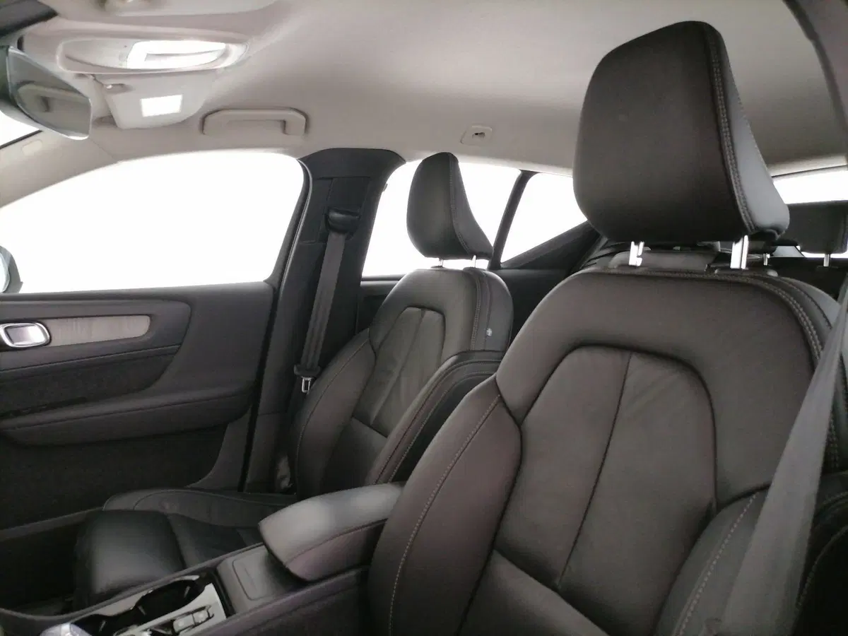 Volvo XC40 usata a Roma (13)