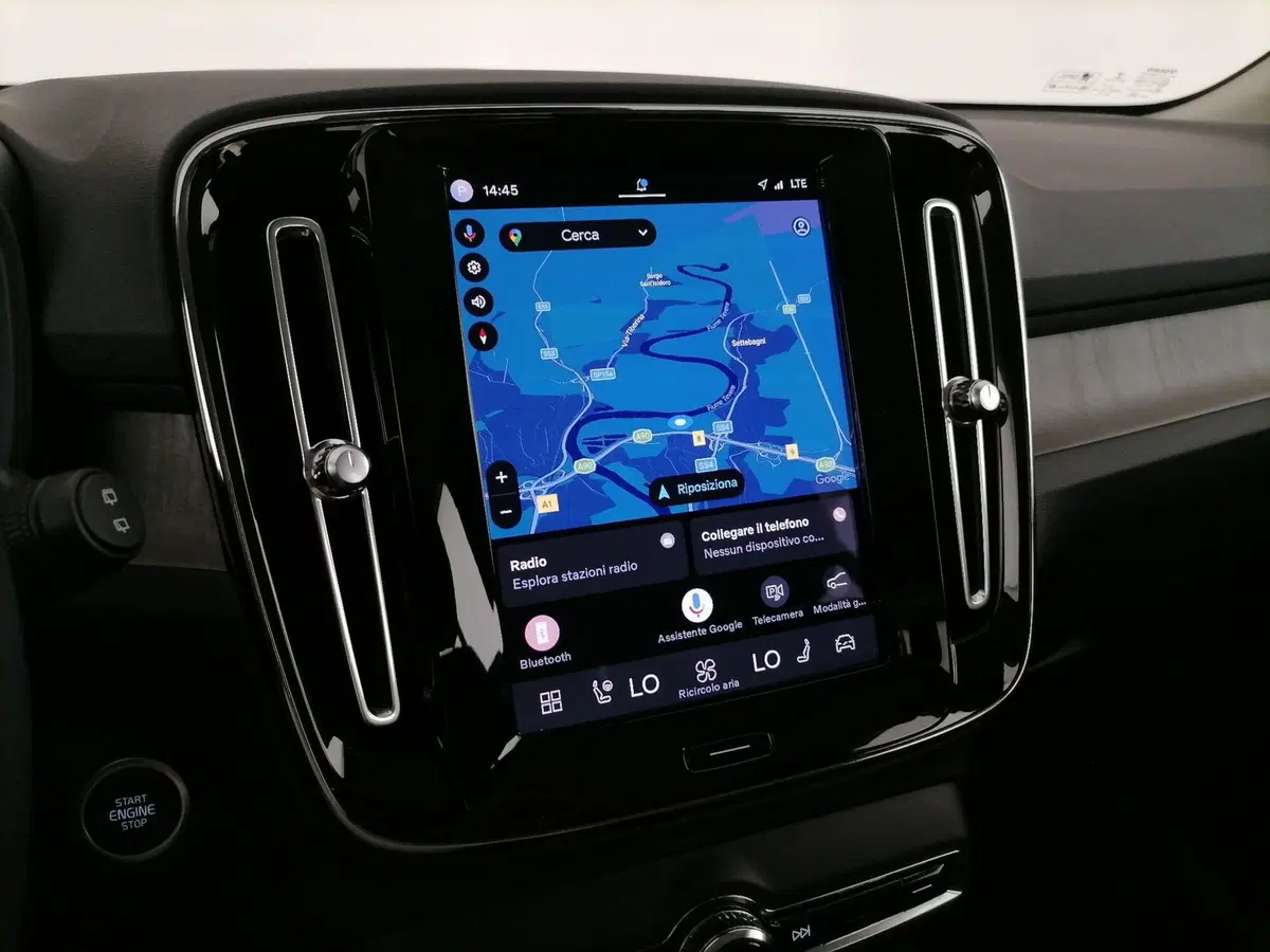 Volvo XC40 usata a Roma (19)