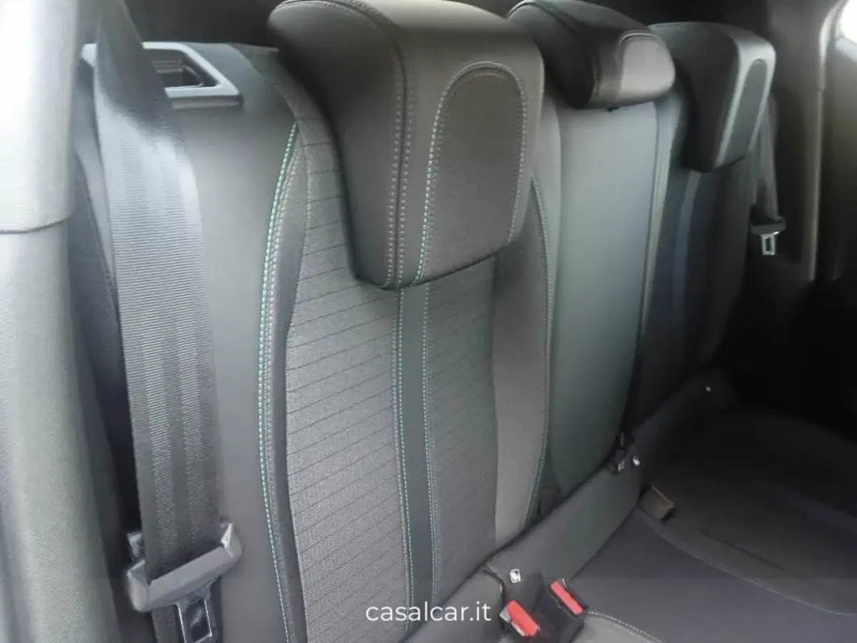 Peugeot 2008 usata a Salerno (16)