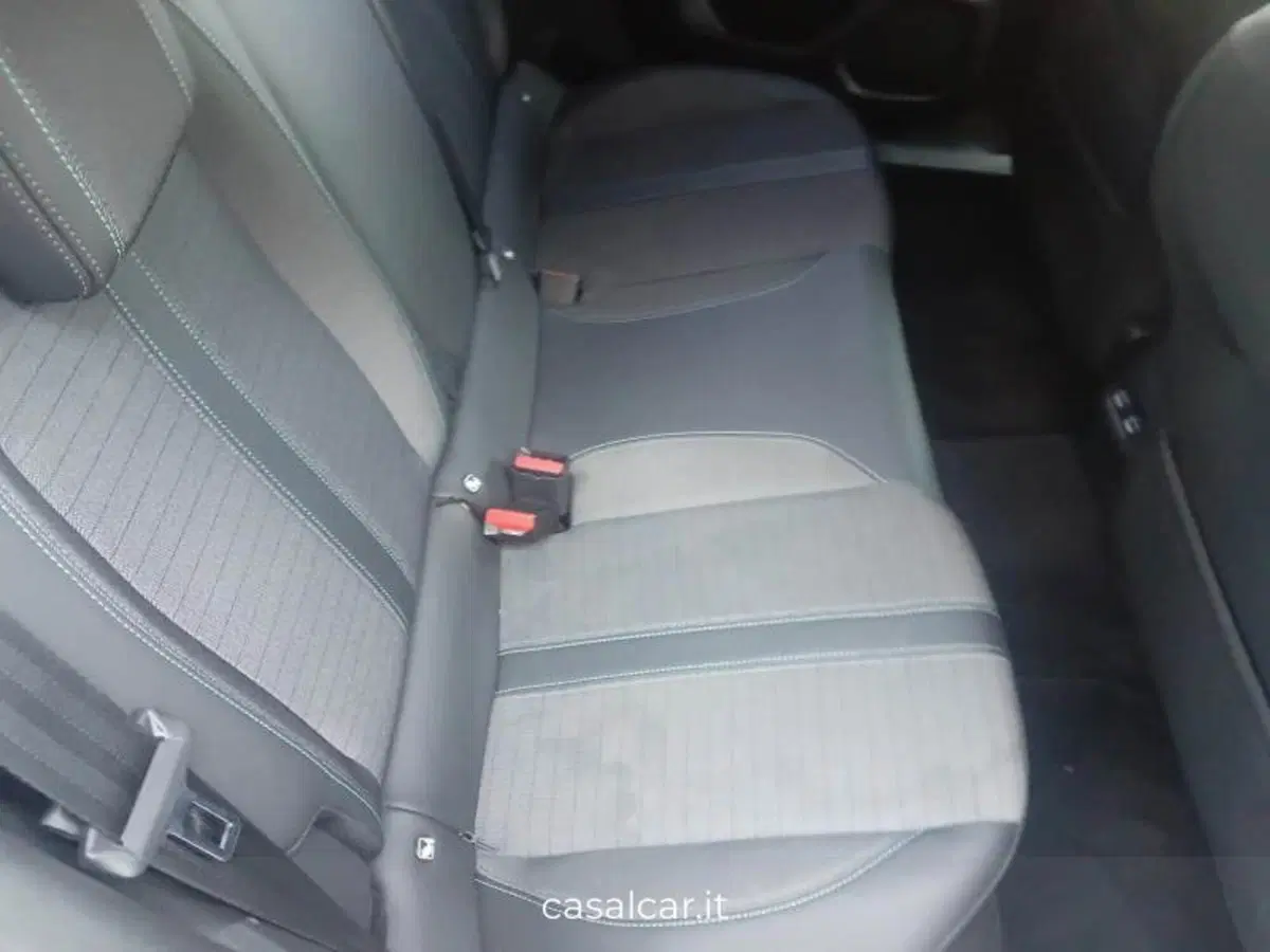 Peugeot 2008 usata a Salerno (17)