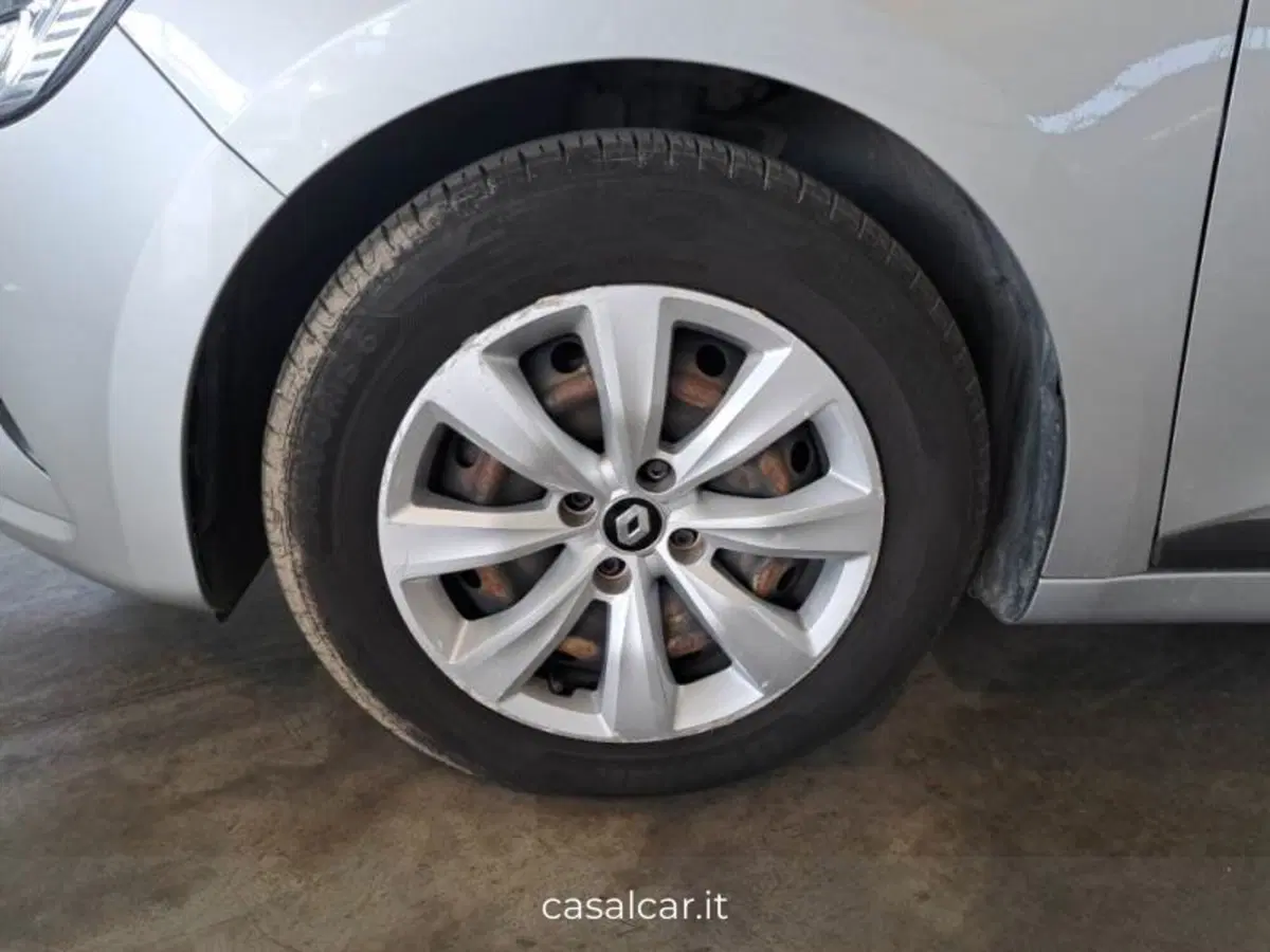 Renault Clio usata a Salerno (19)