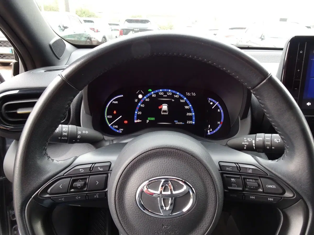 Toyota Yaris Cross usata a Padova (14)