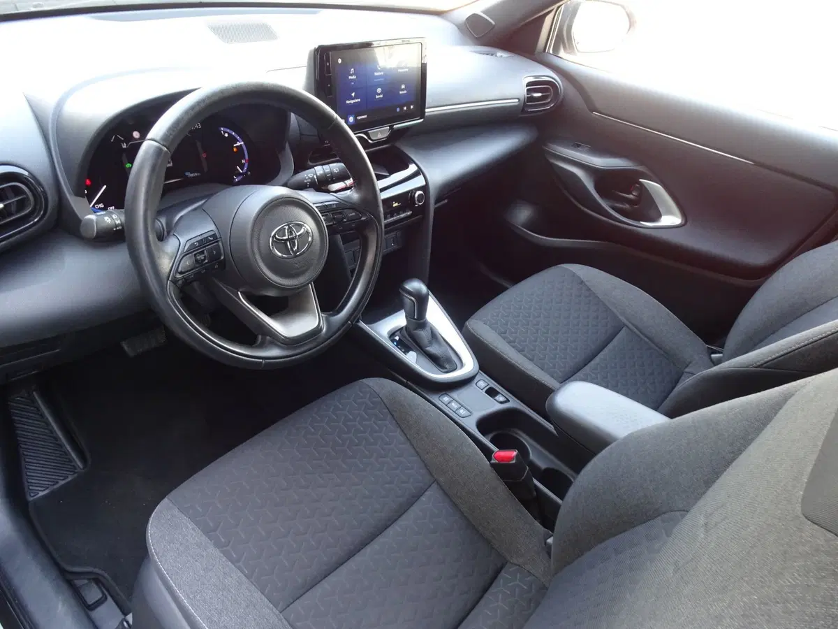 Toyota Yaris Cross usata a Padova (8)