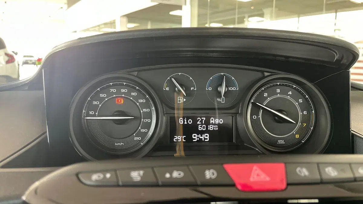 Lancia Ypsilon usata a Catania (11)