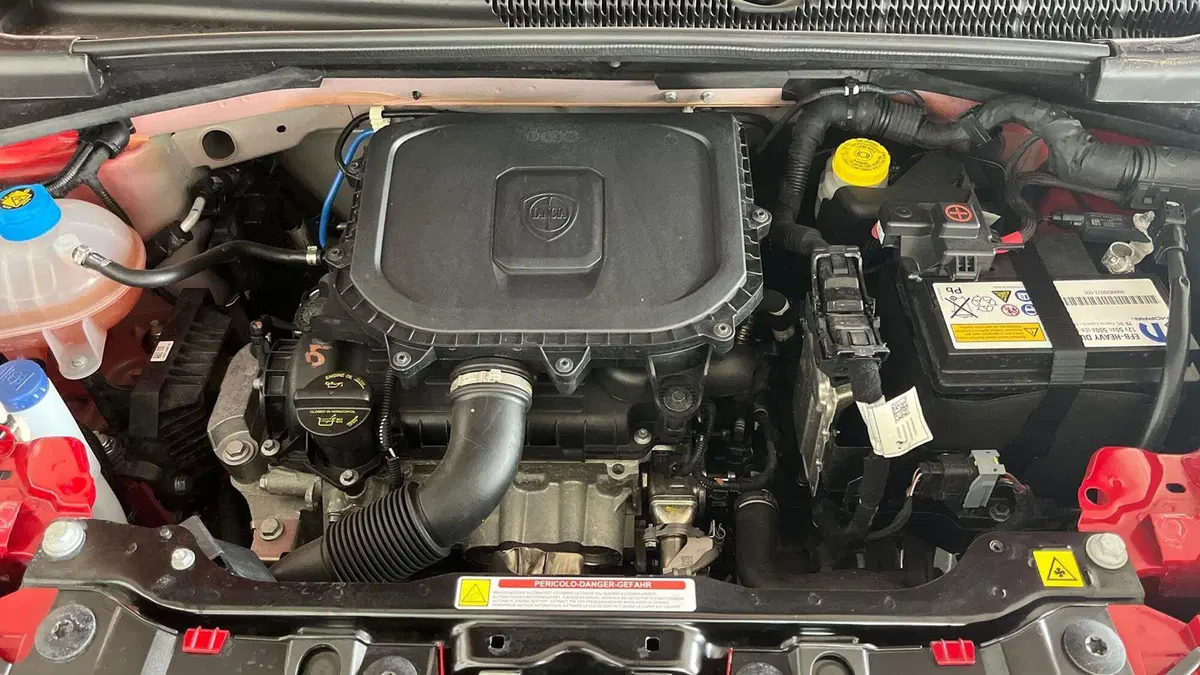 Lancia Ypsilon usata a Catania (15)