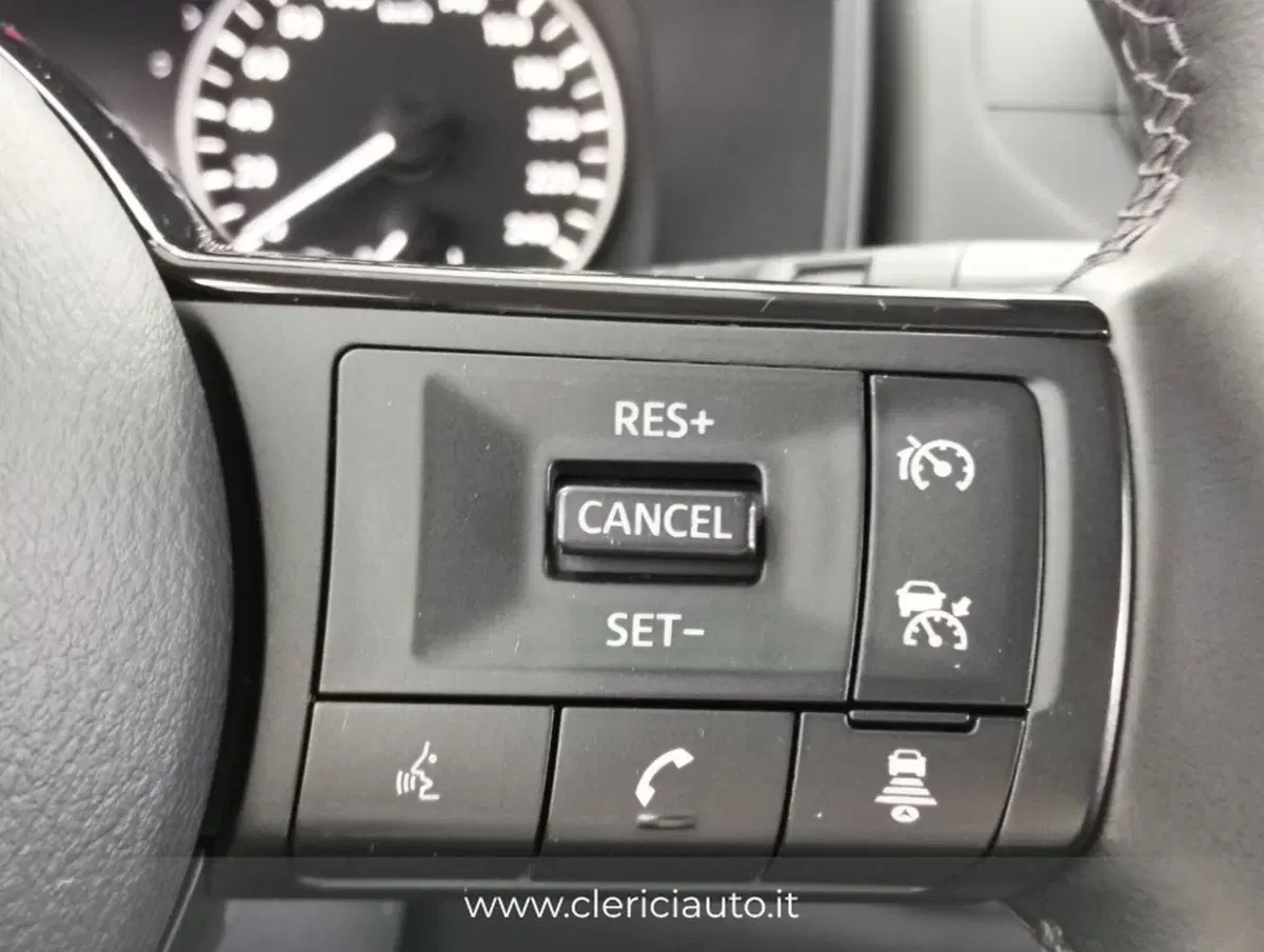 Nissan Qashqai usata a Como (11)