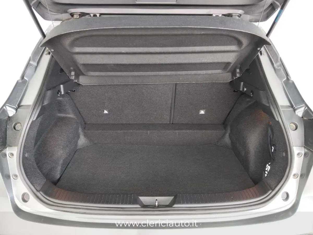 Nissan Qashqai usata a Como (17)