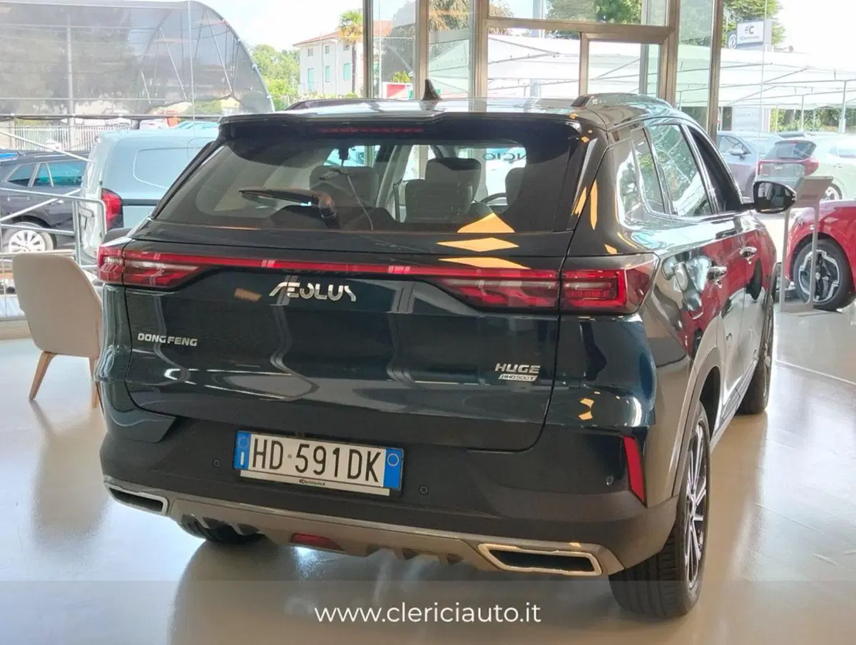 Dongfeng Huge  nuova a Como (2)