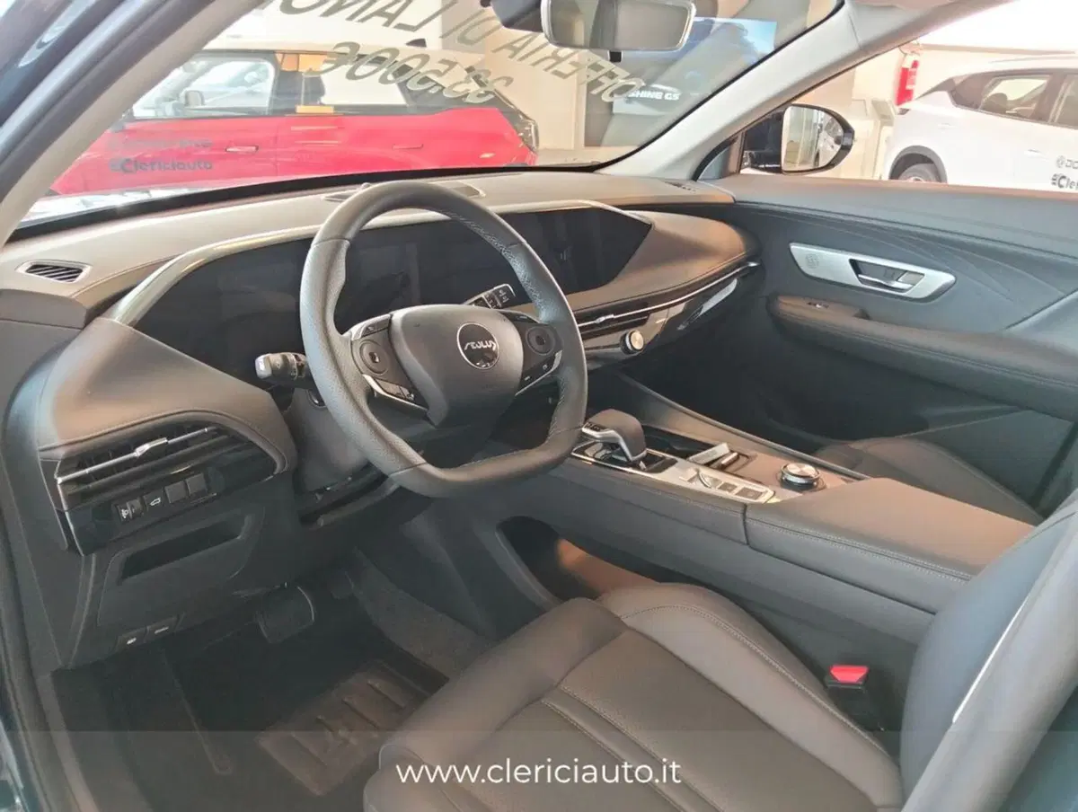 Dongfeng Huge  nuova a Como (3)