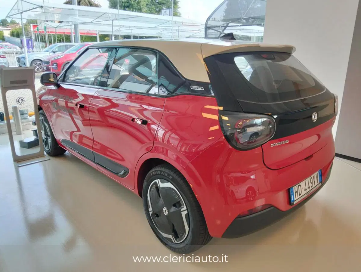 Dongfeng Box  nuova a Como (2)