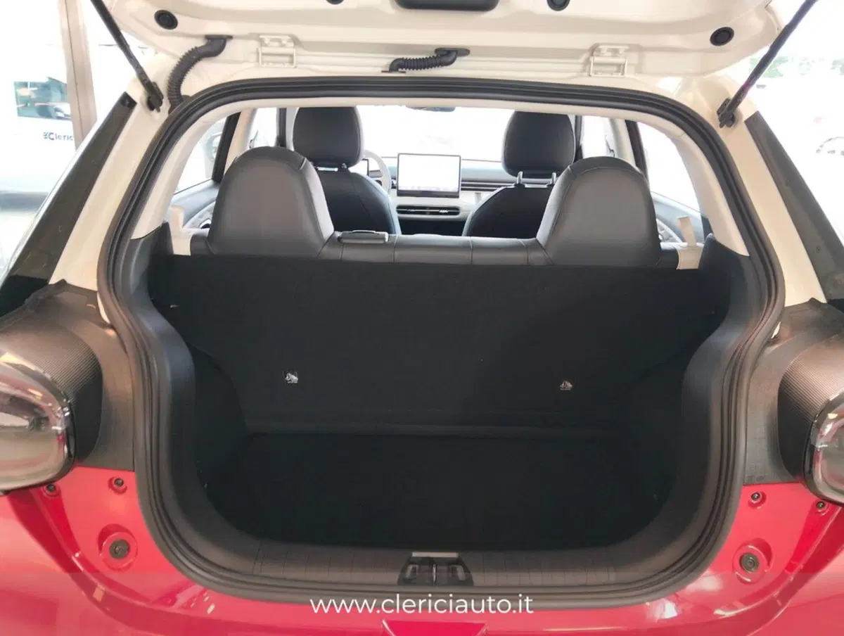 Dongfeng Box  nuova a Como (9)