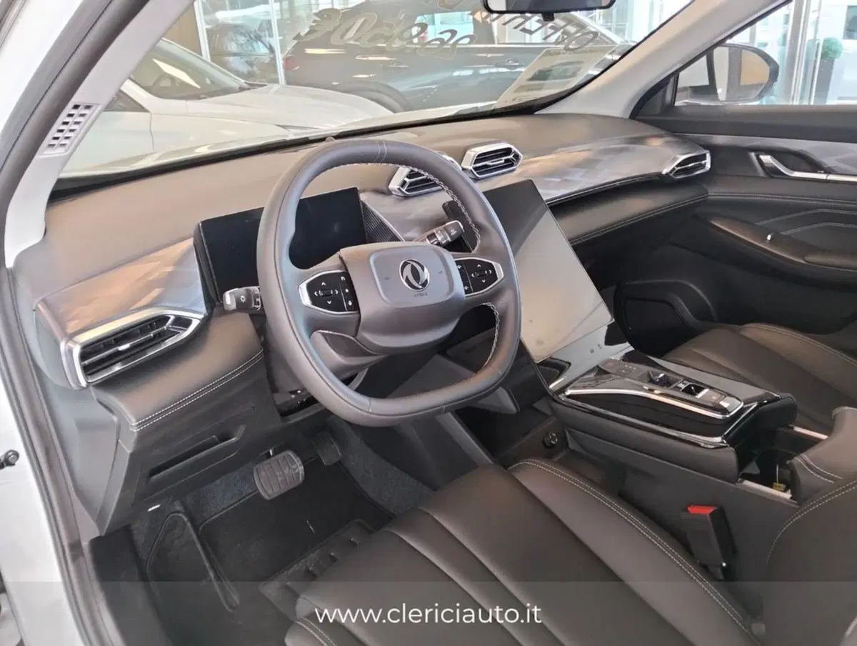 Dongfeng Mage  nuova a Como (4)