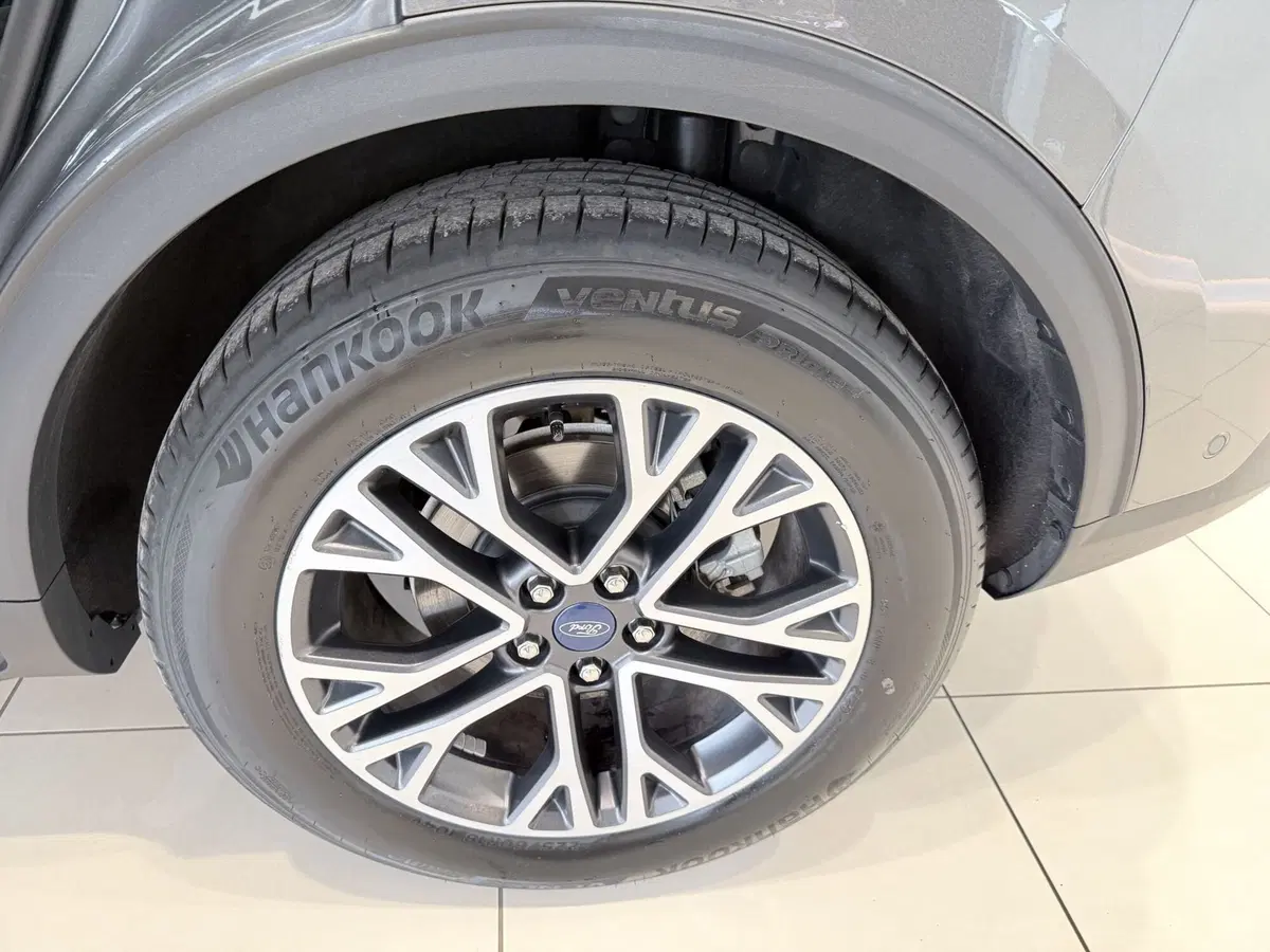 Ford Kuga usata a Latina (11)