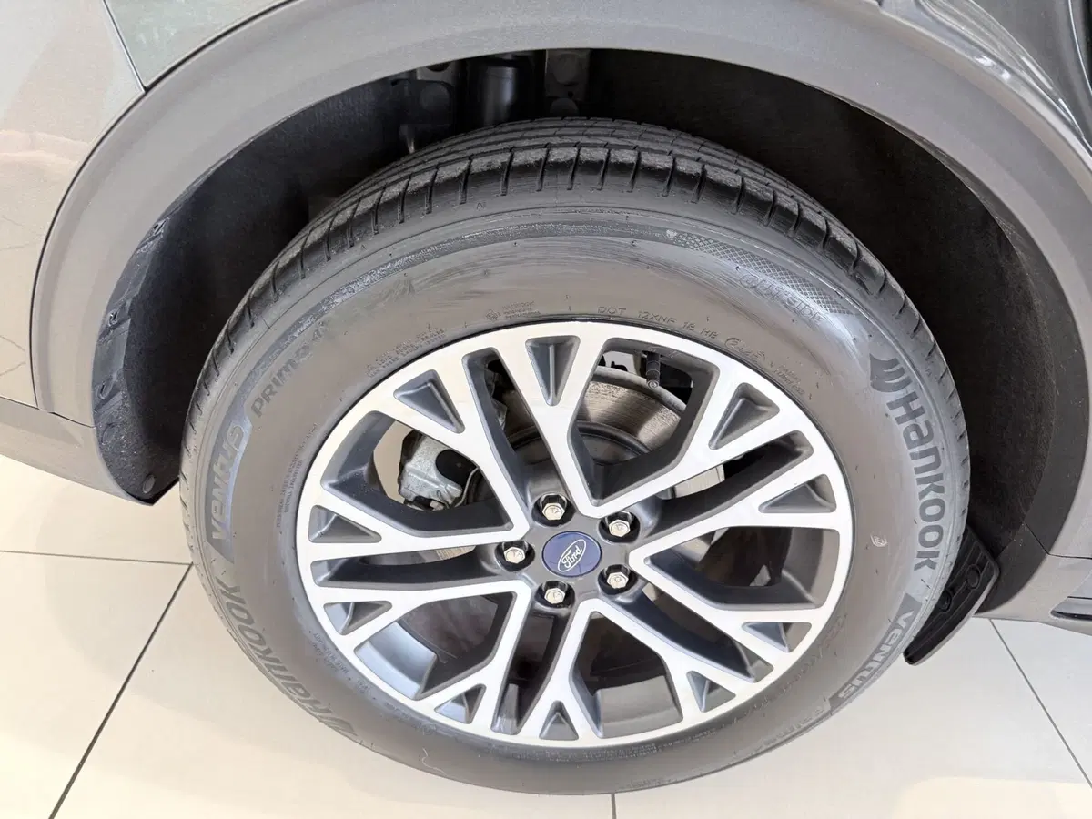 Ford Kuga usata a Latina (13)