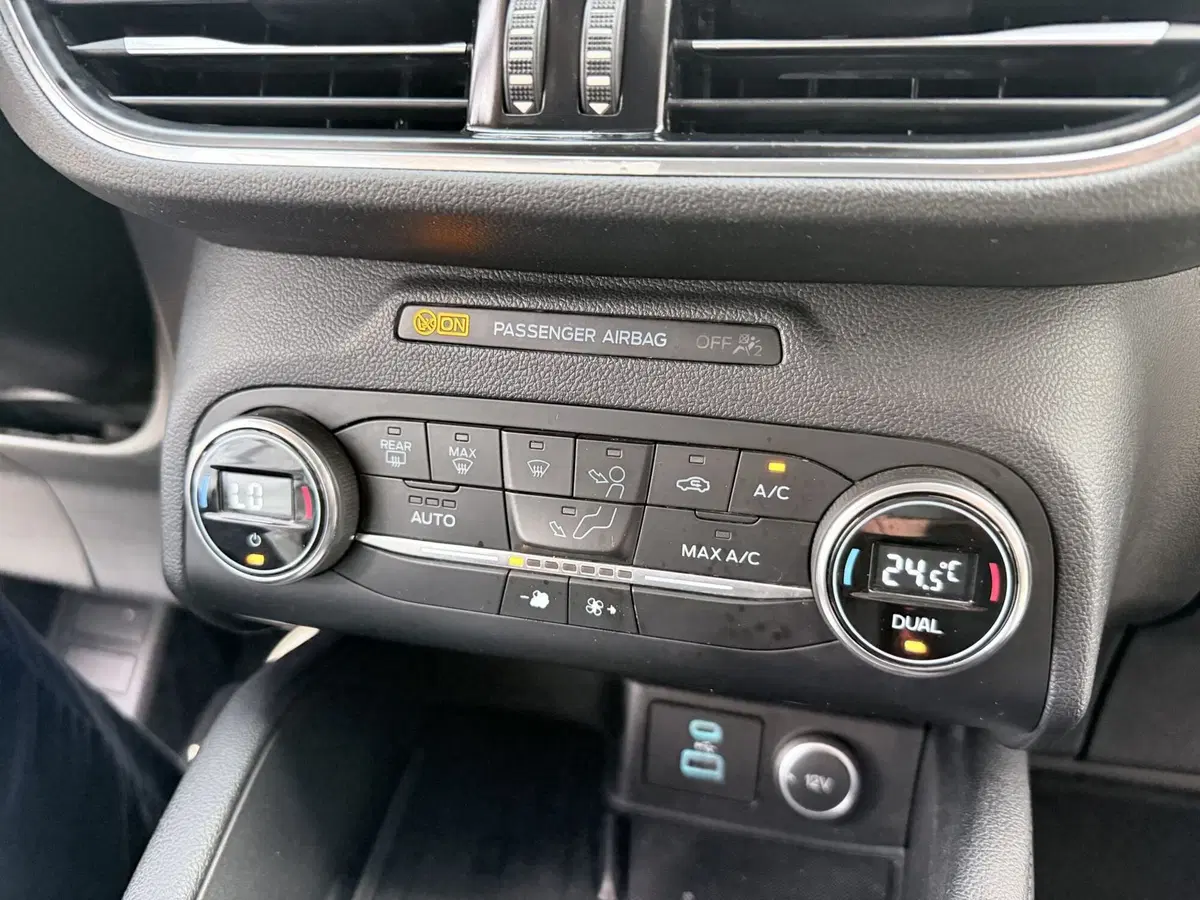 Ford Kuga usata a Latina (14)