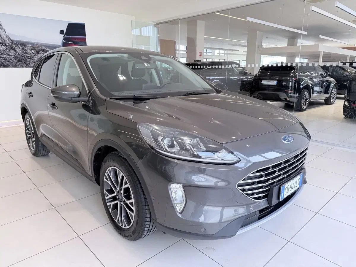 Ford Kuga usata a Latina (2)