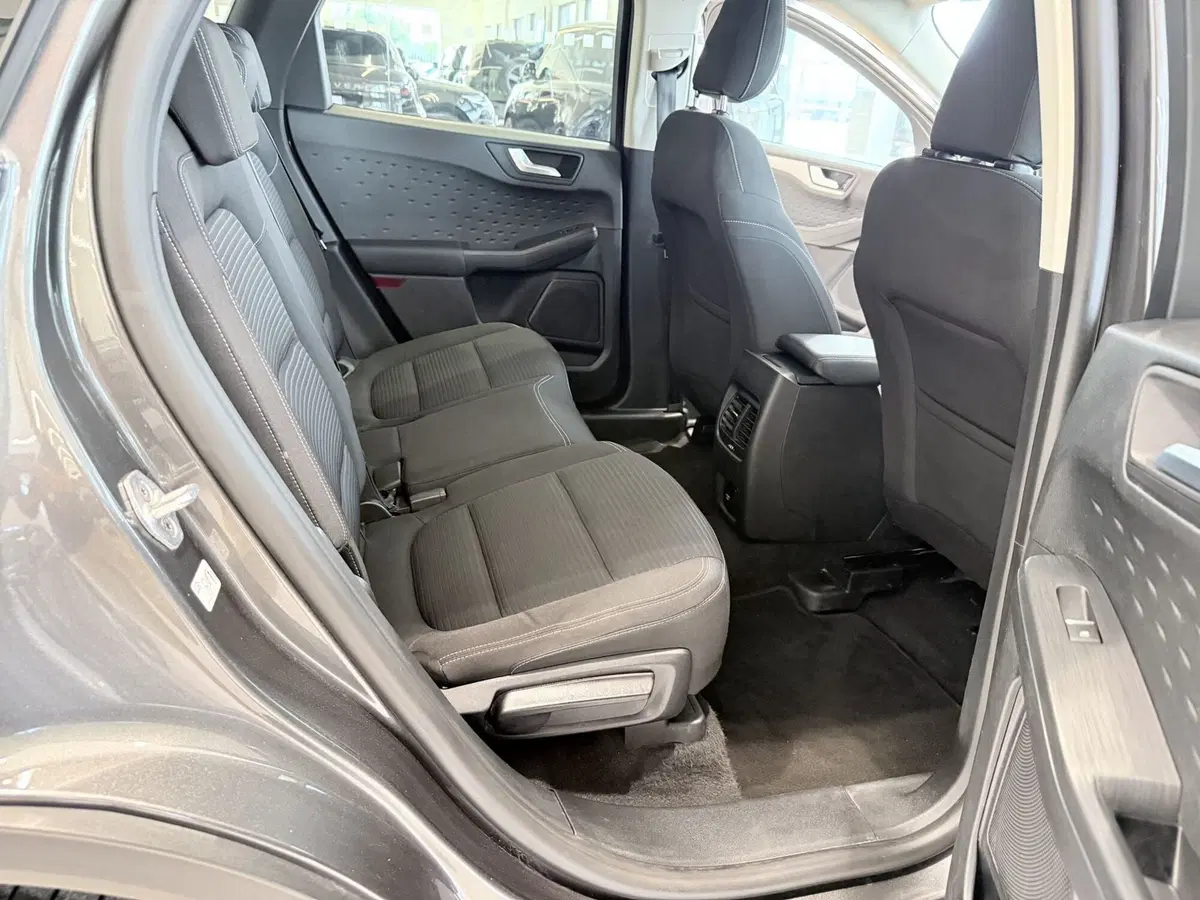 Ford Kuga usata a Latina (7)