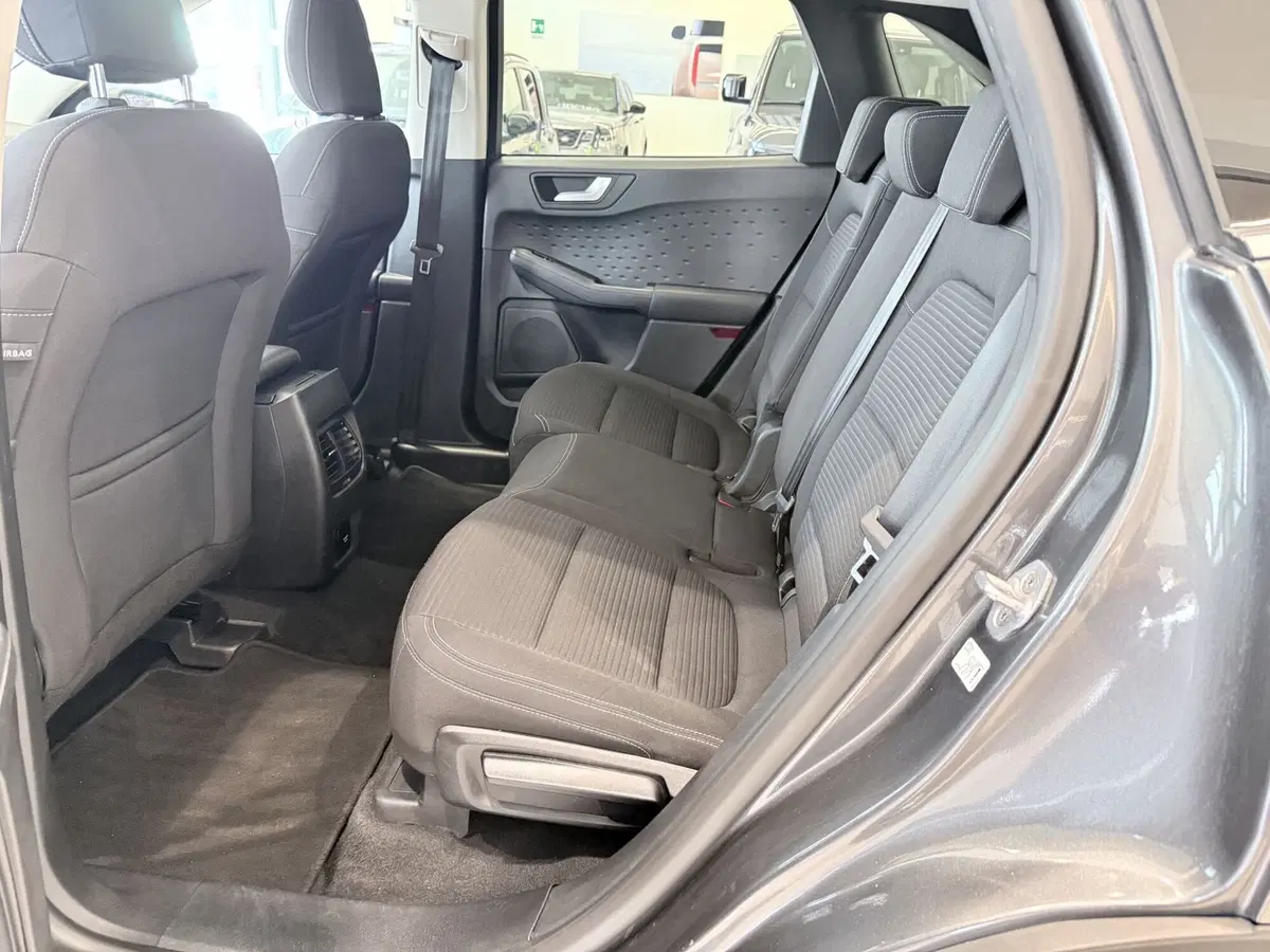 Ford Kuga usata a Latina (8)