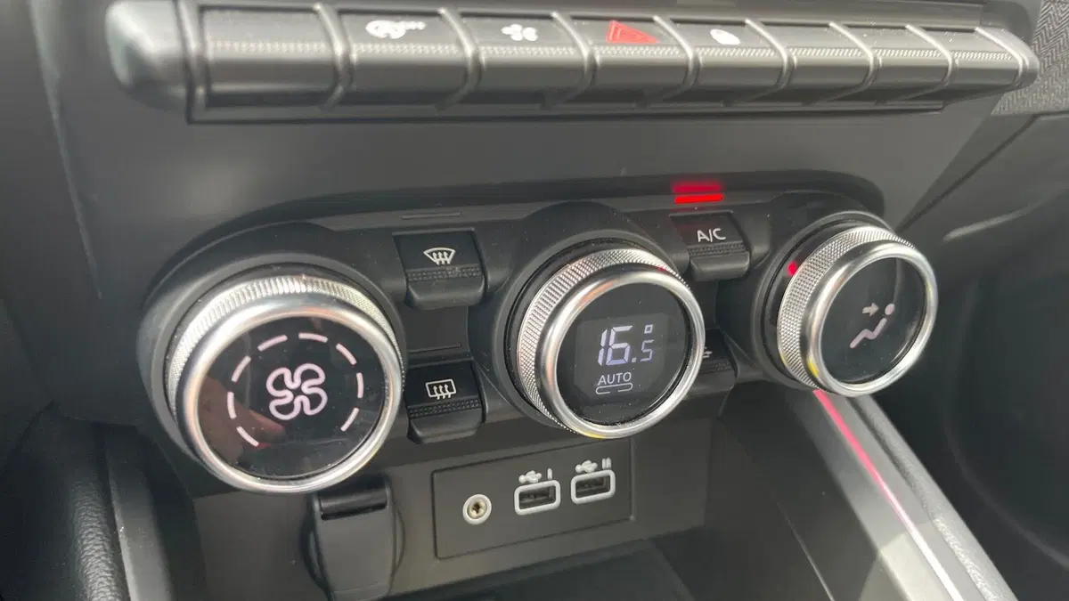 Renault Clio usata a Parma (11)