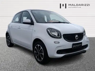 smart forfour forfour 70 1.0 Passion del 2015 usata a Bari