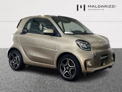 smart Fortwo eq Pulse 22kW del 2021 usata a Bari