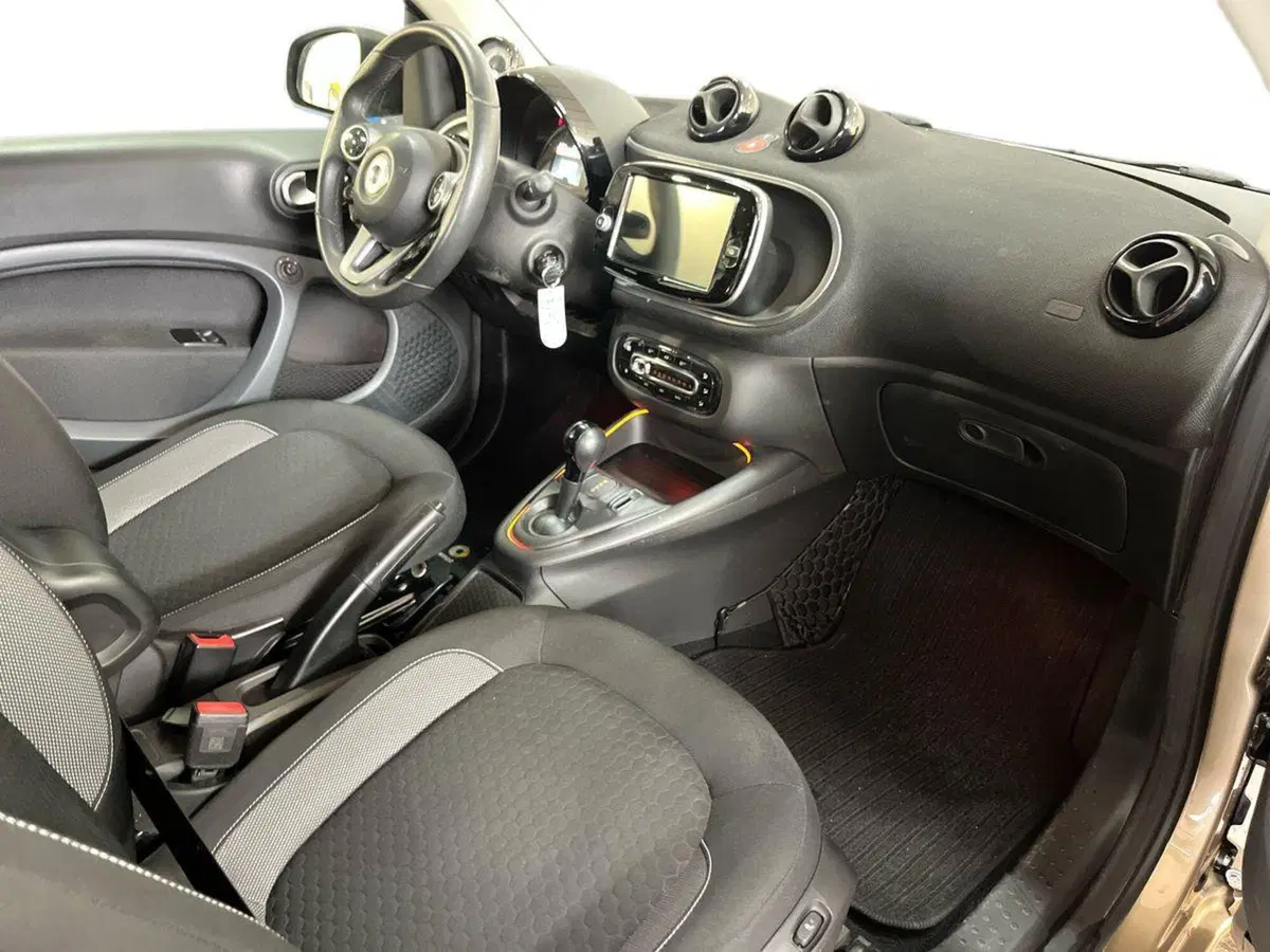 smart Fortwo usata a Bari (9)
