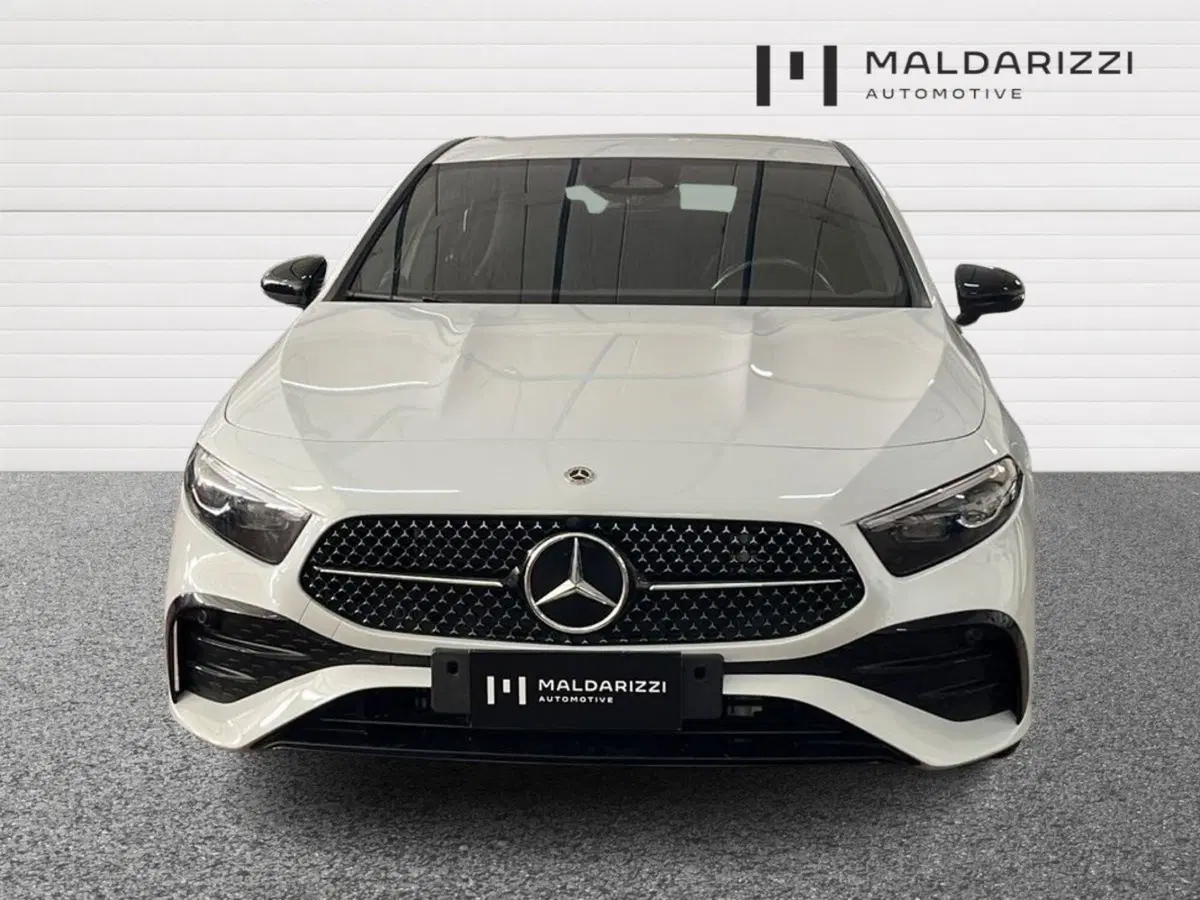 Mercedes-Benz Classe A usata a Bari (2)